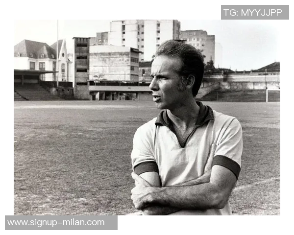 必修英语书中那些令人瞩目的足球明星背后的故事与成就